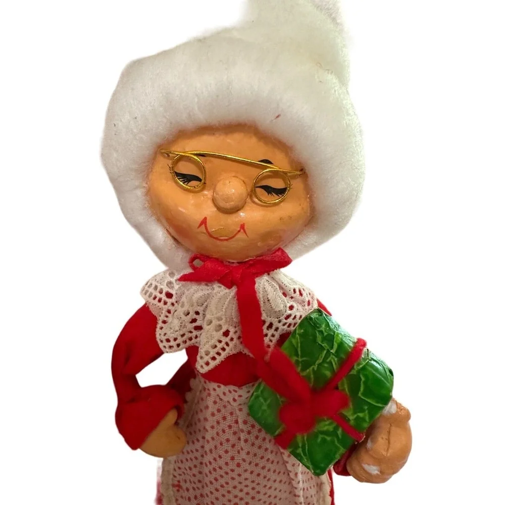 Vtg Mr And Mrs Santa Claus Christmas Figure Decor Granny‎ Core MCM Kitschy 10